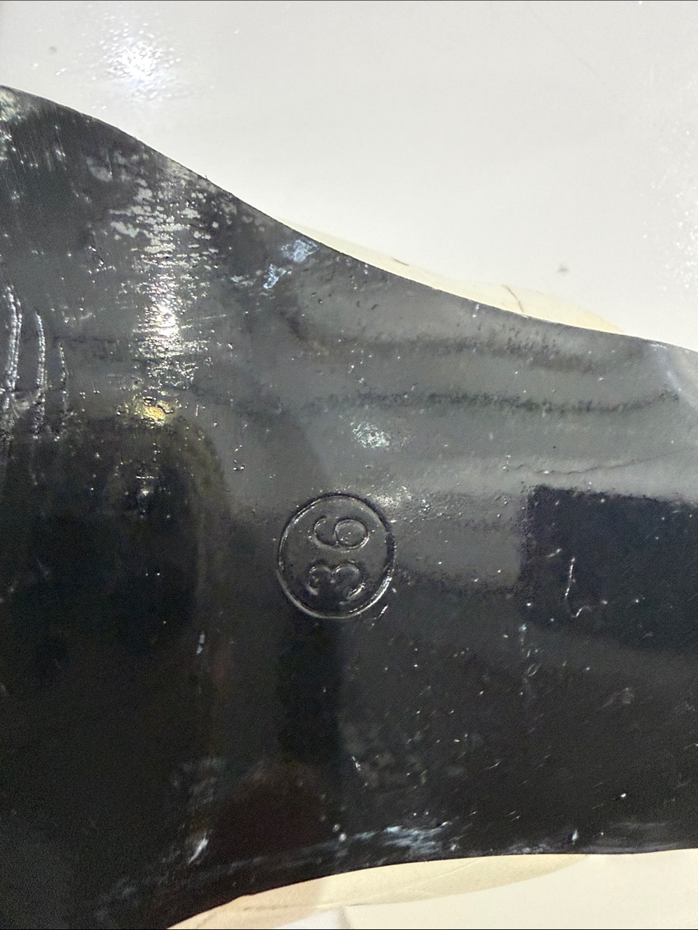 CHANEL White Quilted Leather Slip-On Mules with Black CC Logo - Picture 4 of 4